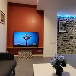 Apartment Escapade Dans Grand T2 De Charme Avec Terrasse - Proche Gare Et Centre *