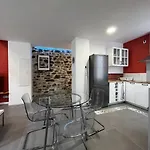 Escapade Dans Grand T2 De Charme Avec Terrasse - Proche Gare Et Centre Apartment
