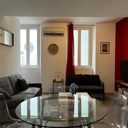 Escapade Dans Grand T2 De Charme Avec Terrasse - Proche Gare Et Centre Apartamento