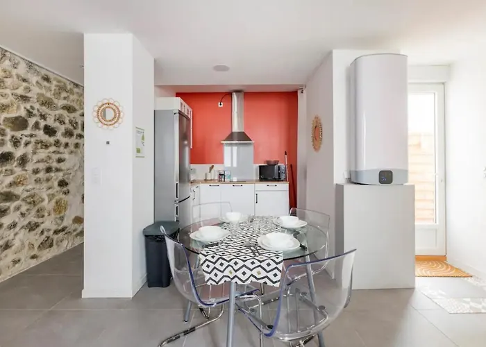 Apartamento Escapade Dans Grand T2 De Charme Avec Terrasse - Proche Gare Et Centre