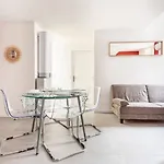 Escapade Dans Grand T2 De Charme Avec Terrasse - Proche Gare Et Centre * Лурд