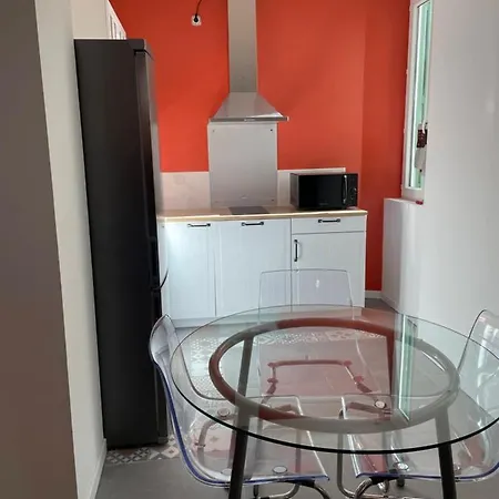 Escapade Dans Grand T2 De Charme Avec Terrasse - Proche Gare Et Centre شقة