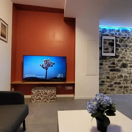 Apartment Escapade Dans Grand T2 De Charme Avec Terrasse - Proche Gare Et Centre *