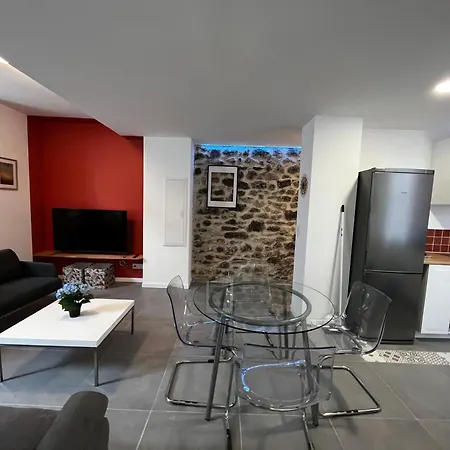 Escapade Dans Grand T2 De Charme Avec Terrasse - Proche Gare Et Centre Apartment