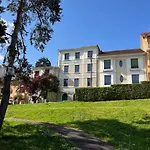 Escapade Dans Grand T2 De Charme Avec Terrasse - Proche Gare Et Centre * Lourdes