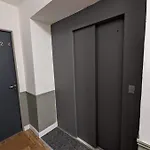 Escapade Dans Grand T2 De Charme Avec Terrasse - Proche Gare Et Centre Apartamento *