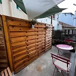 Escapade Dans Grand T2 De Charme Avec Terrasse - Proche Gare Et Centre Apartamento Lourdes
