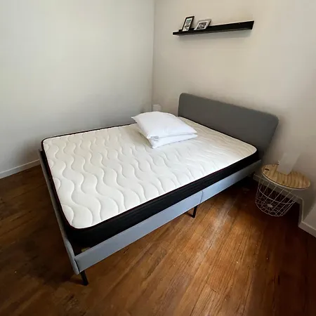 Escapade Dans Grand T2 De Charme Avec Terrasse - Proche Gare Et Centre Апартаменти Лурд